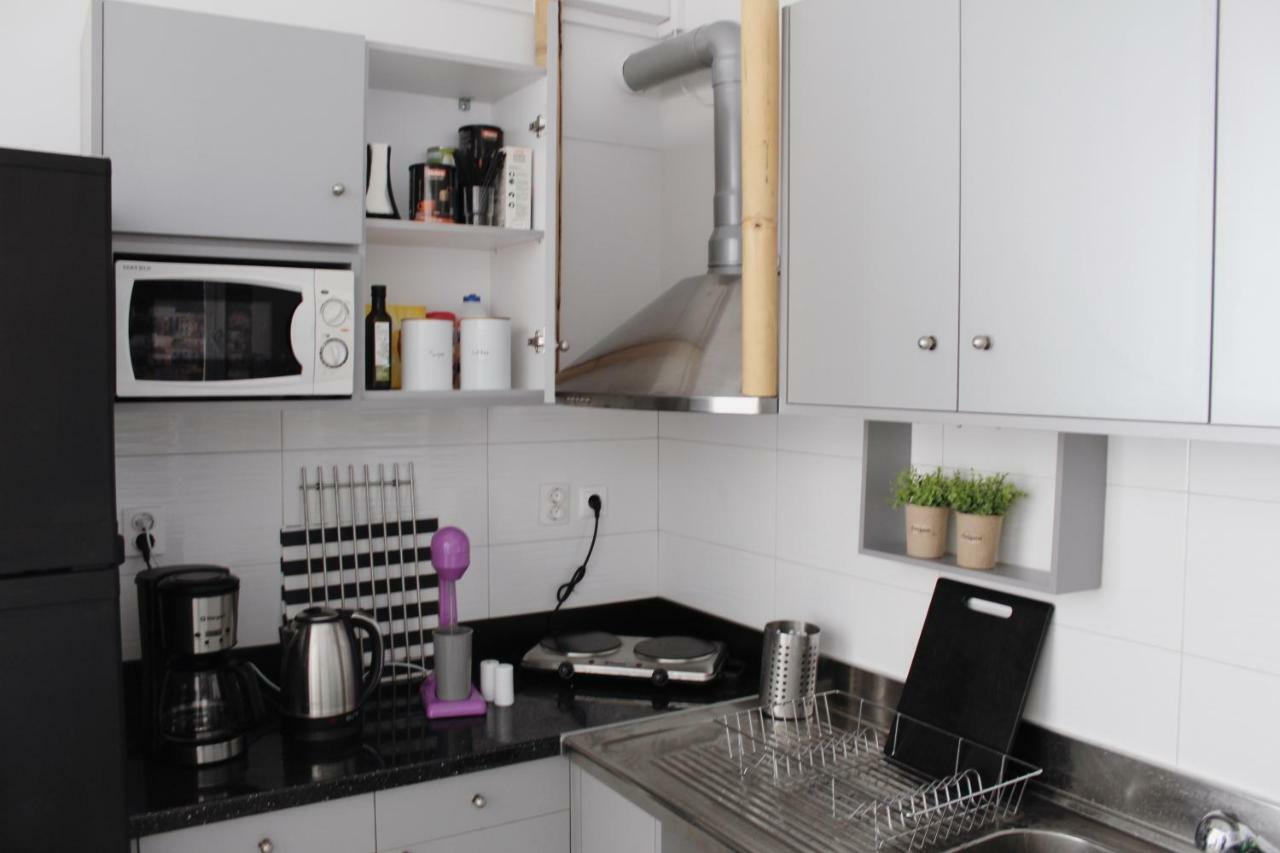 Thanasis Place Афины Экстерьер фото